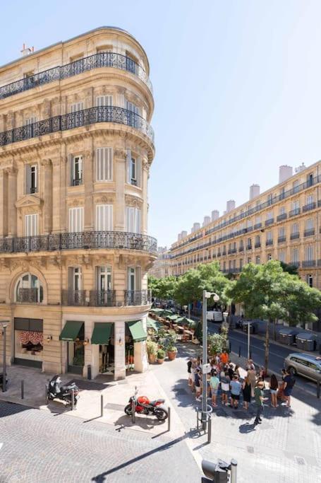 T2 - Rue De La Republique - Cosy Apartamento Marselha Exterior foto